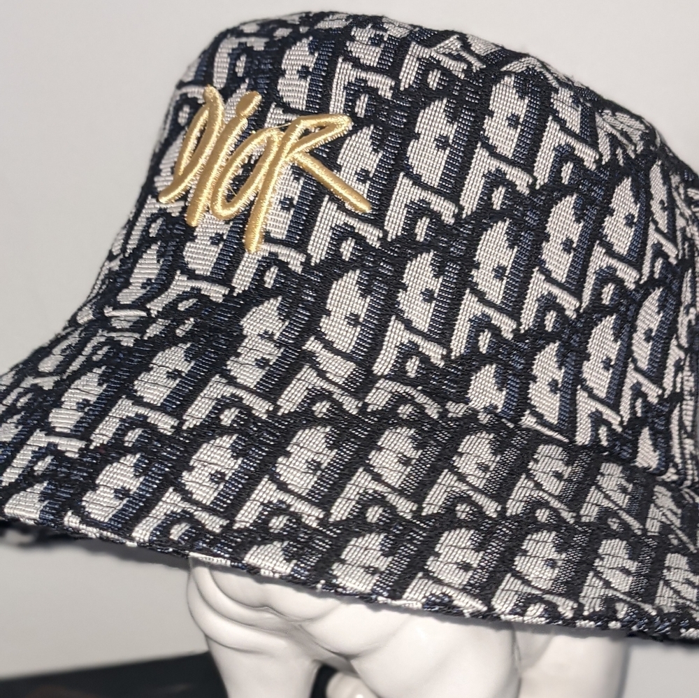 Dior bucket hat
